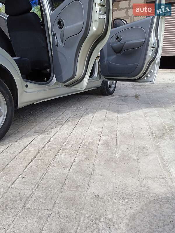 Хэтчбек Daewoo Matiz 2009 в Киеве