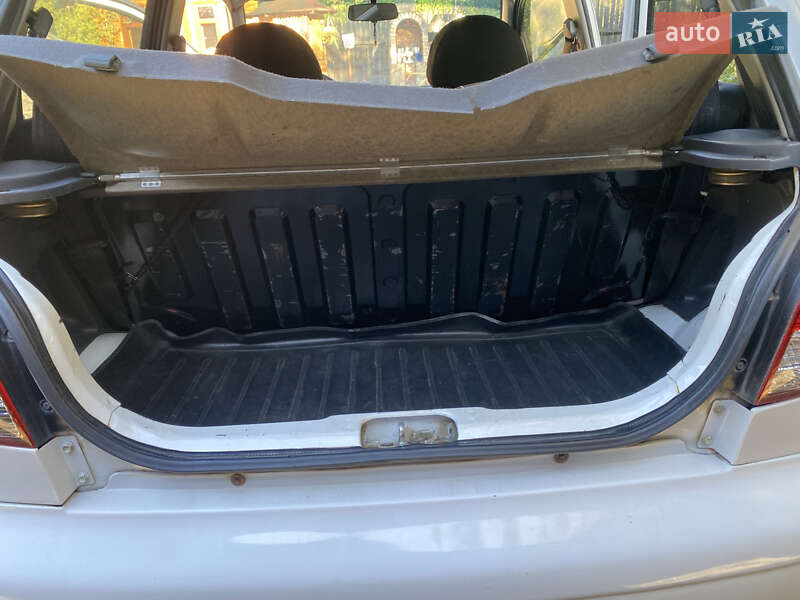 Хэтчбек Daewoo Matiz 2012 в Черновцах