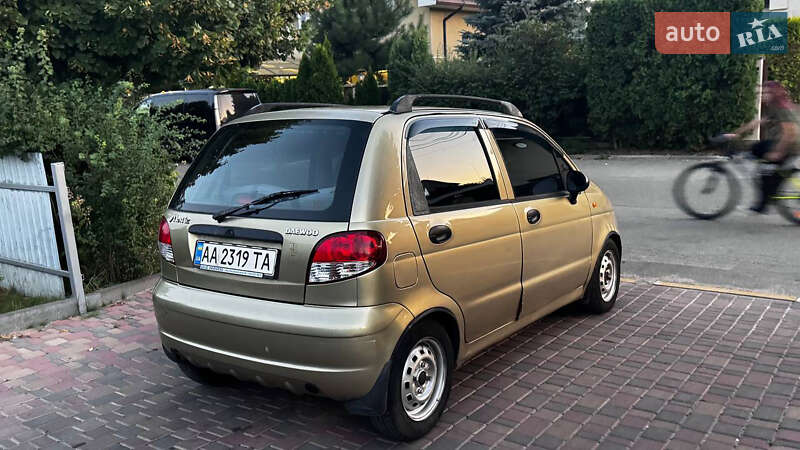 Хэтчбек Daewoo Matiz 2011 в Киеве