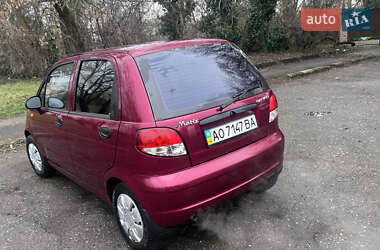 Хэтчбек Daewoo Matiz 2011 в 