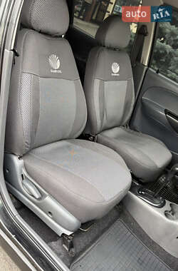 Хетчбек Daewoo Matiz 2012 в 