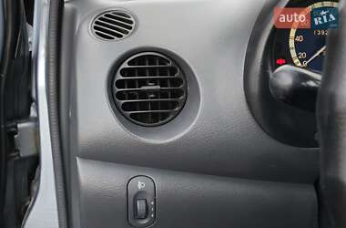 Хетчбек Daewoo Matiz 2012 в 