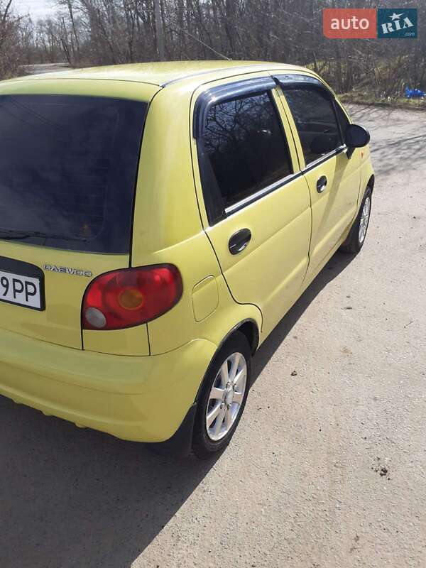 Хетчбек Daewoo Matiz 2006 в Великодолинському