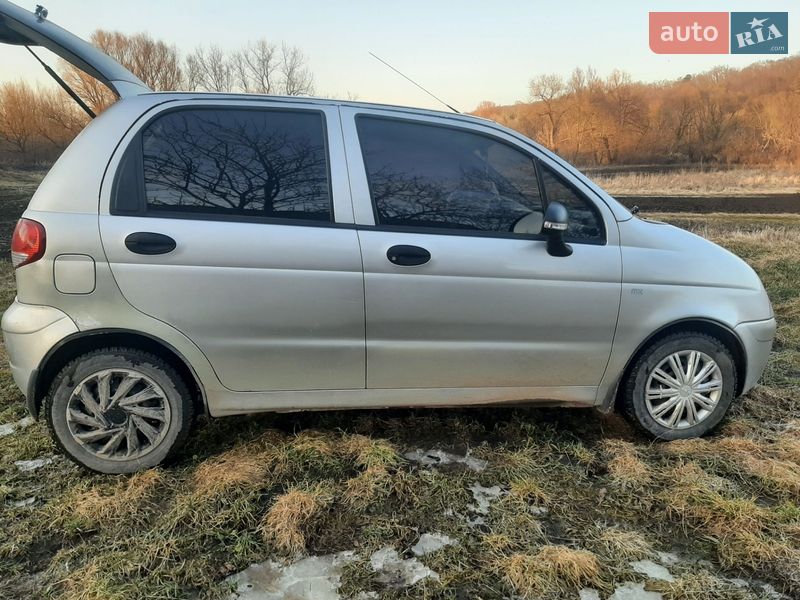 Хэтчбек Daewoo Matiz 2012 в Городке