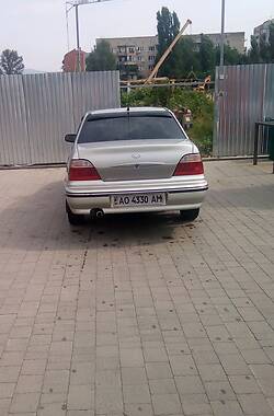 Седан Daewoo Nexia 2008 в Ужгороде