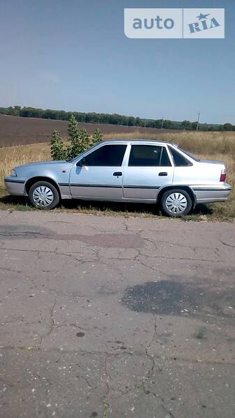 Седан Daewoo Nexia 2008 в 