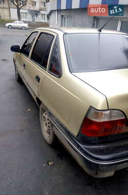 Седан Daewoo Nexia 2007 в 