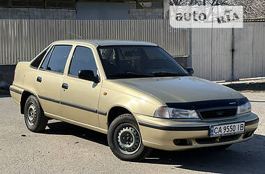 Седан Daewoo Nexia 2006 в 
