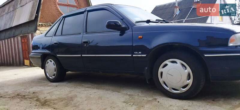 Седан Daewoo Nexia 2008 в Житомире