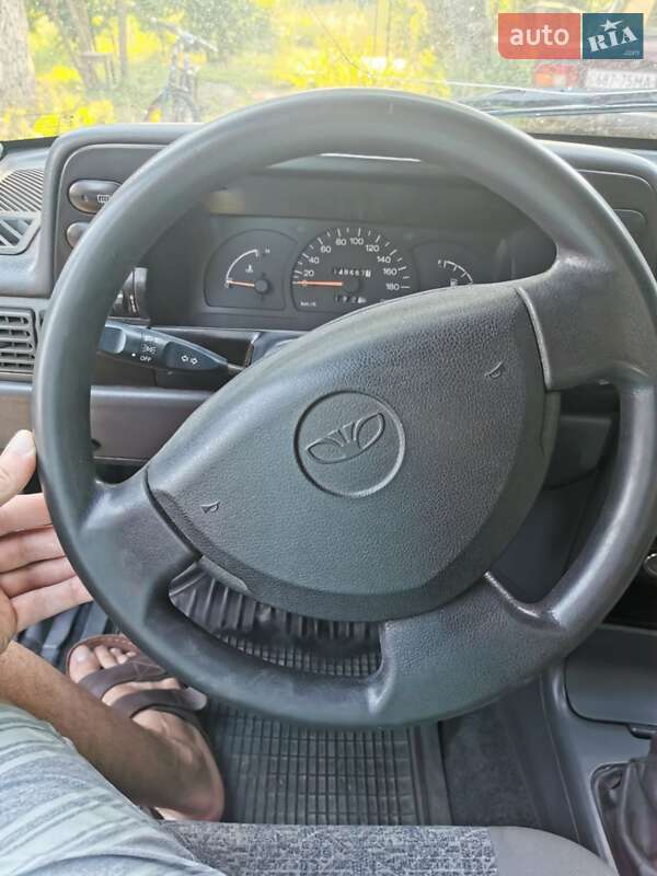 Седан Daewoo Nexia 2008 в Тальном