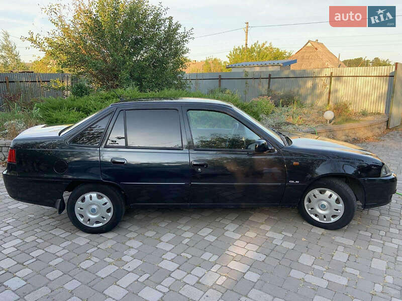 Седан Daewoo Nexia 2012 в Киеве