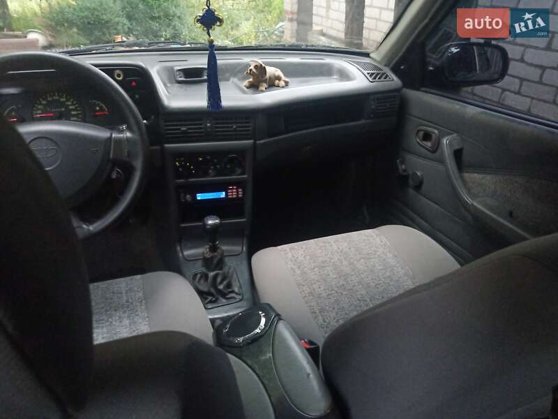 Седан Daewoo Nexia 2008 в Харькове