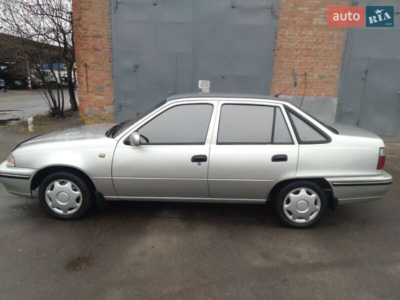 Седан Daewoo Nexia 2007 в Христиновке