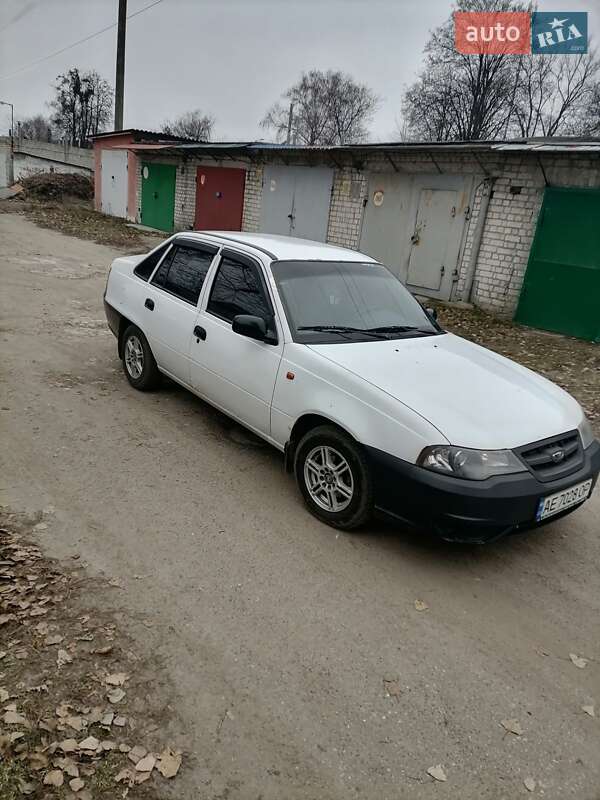 Седан Daewoo Nexia 2011 в Черкассах фото 4 Седан Daewoo Nexia 2011 в Черкассах