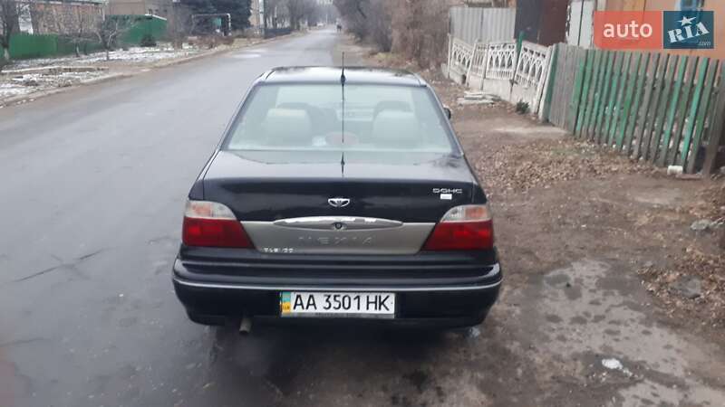 Седан Daewoo Nexia 2008 в Покровске