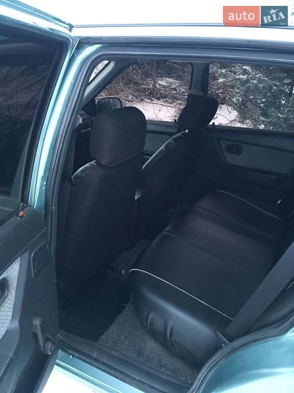 Седан Daewoo Nexia 2008 в Немирові