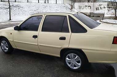 Седан Daewoo Nexia 2012 в Сумах