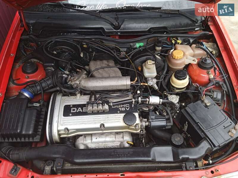 Седан Daewoo Nexia 1995 в Подольске