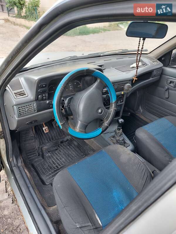 Седан Daewoo Nexia 2006 в Одесі