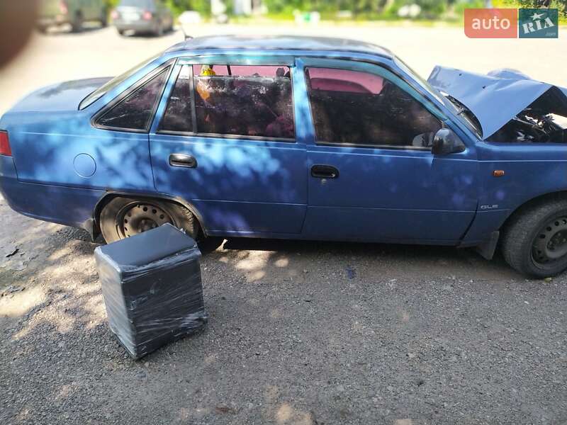 Седан Daewoo Nexia 2008 в Дніпрі