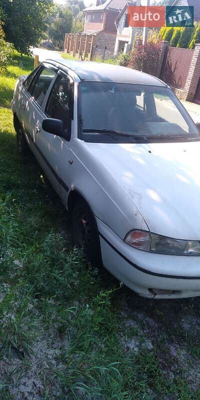 Седан Daewoo Nexia 2008 в Киеве