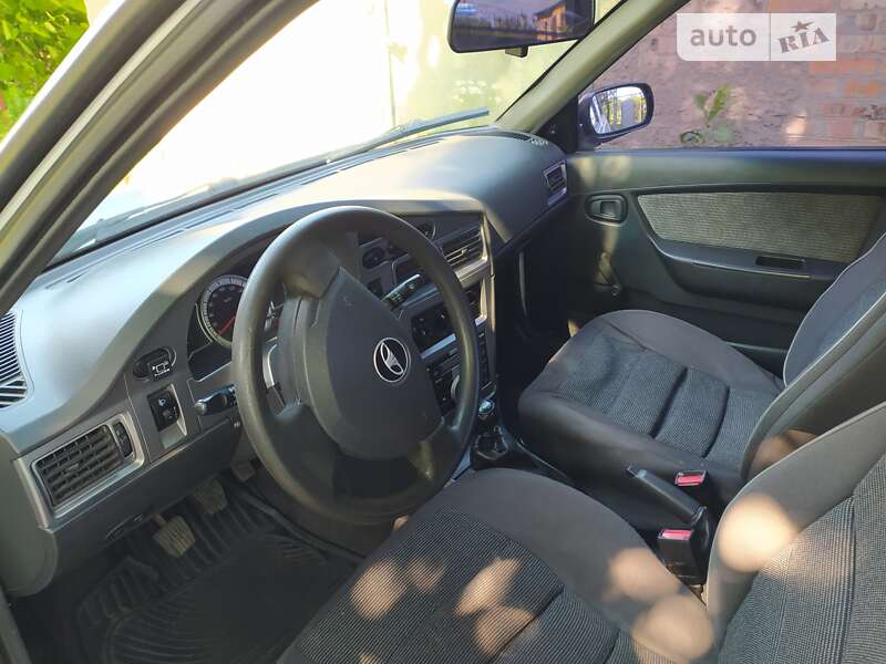 Седан Daewoo Nexia 2012 в Бердичеве