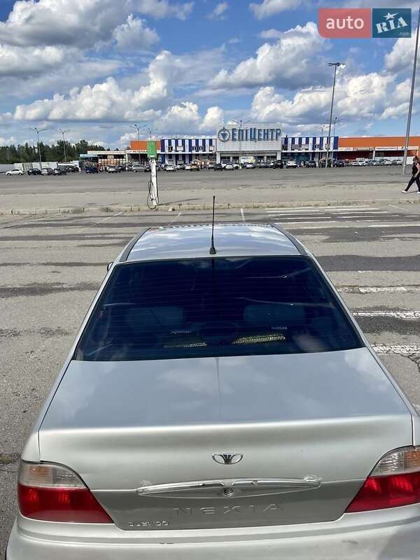 Седан Daewoo Nexia 2007 в Харькове