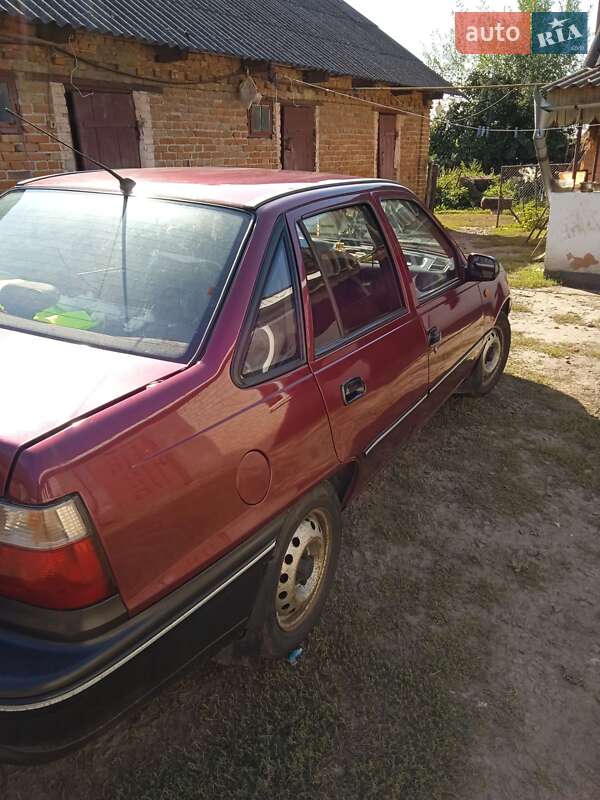 Седан Daewoo Nexia 2008 в Владимире