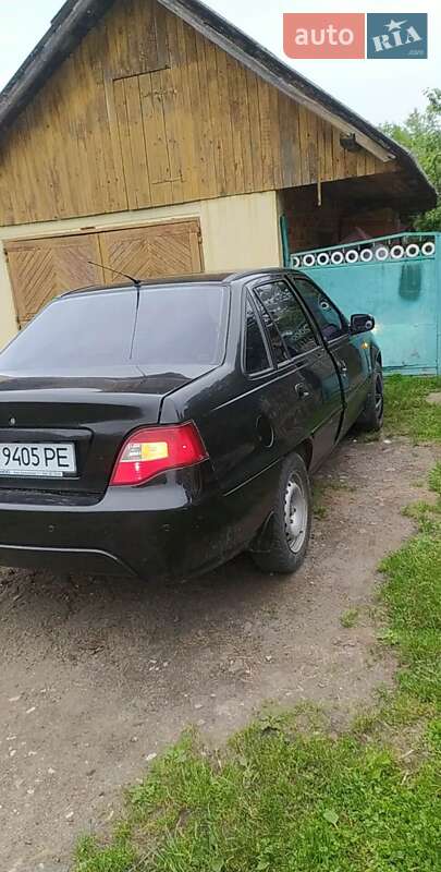 Седан Daewoo Nexia 2011 в Яворові