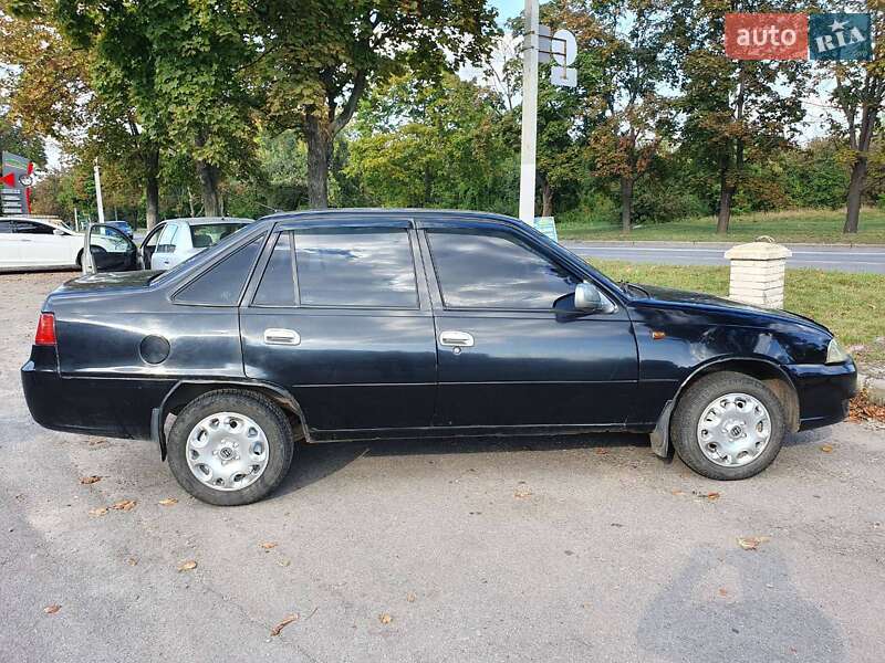 Седан Daewoo Nexia 2010 в Харькове