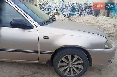Седан Daewoo Nexia 2008 в 