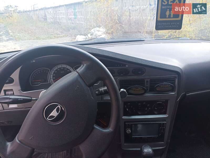 Седан Daewoo Nexia 2008 в Киеве