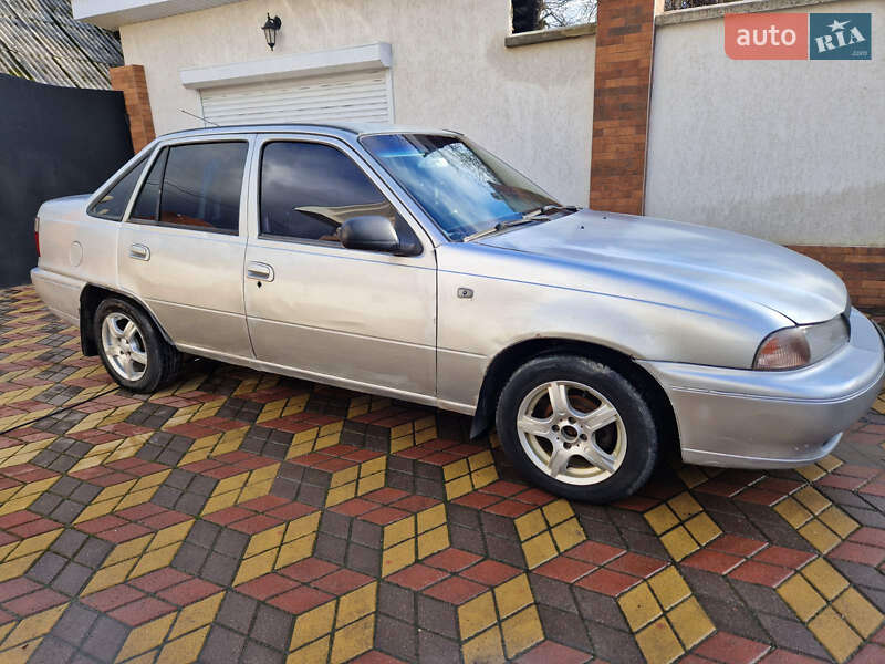 Седан Daewoo Nexia 2007 в Мукачево