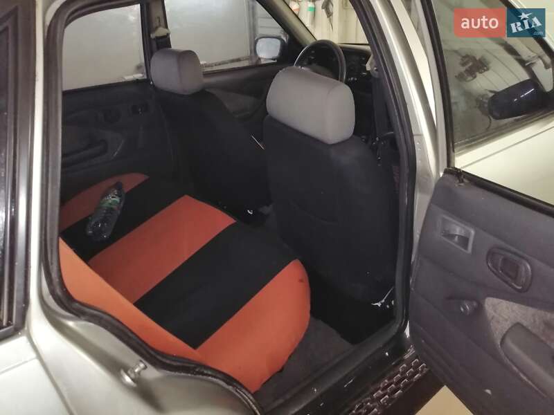 Седан Daewoo Nexia 2005 в Кропивницком