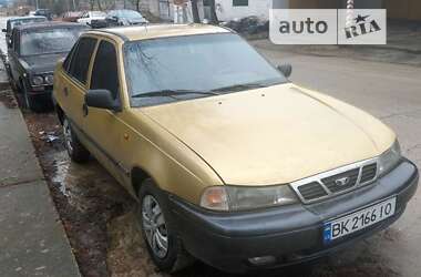 Седан Daewoo Nexia 2007 в Вараше