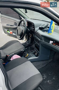 Седан Daewoo Nexia 2007 в Полонному
