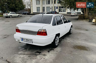 Седан Daewoo Nexia 2007 в Полонном