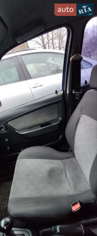 Седан Daewoo Nexia 2011 в Черкасах