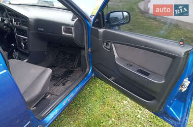 Седан Daewoo Nexia 2010 в Косові