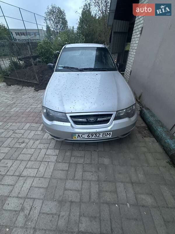 Седан Daewoo Nexia 2011 в Луцьку