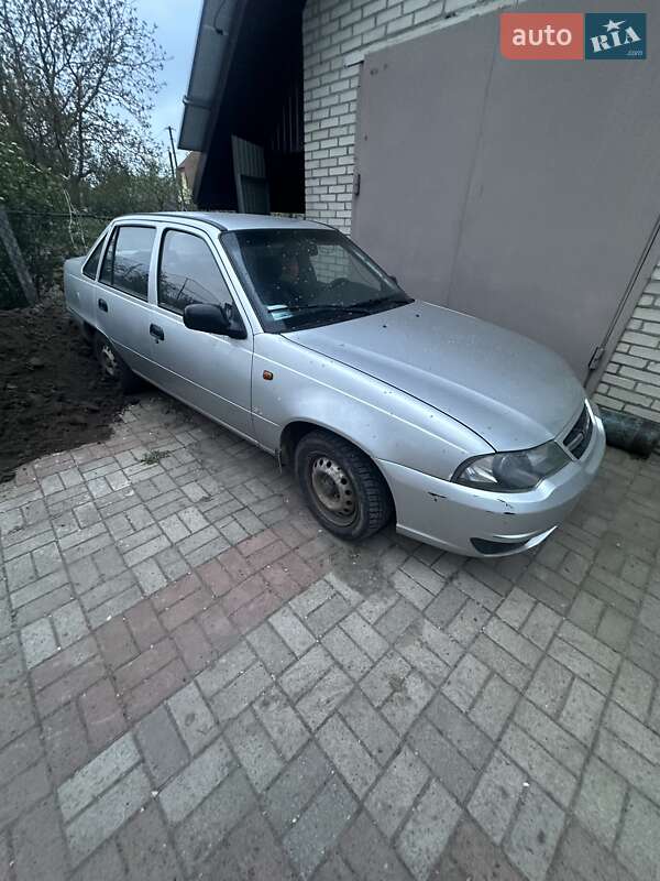 Седан Daewoo Nexia 2011 в Луцьку