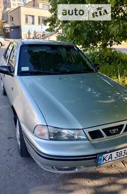 Седан Daewoo Nexia 2006 в Киеве