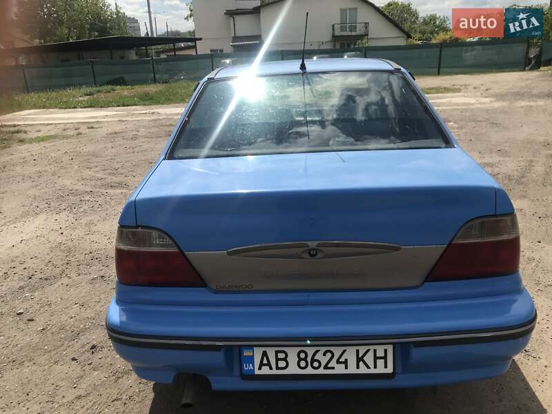 Седан Daewoo Nexia 2006 в Виннице