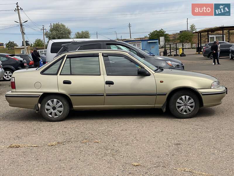 Седан Daewoo Nexia 2007 в Одессе
