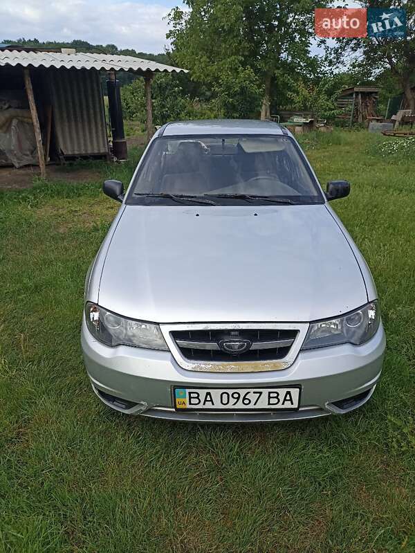 Седан Daewoo Nexia 2012 в Черкассах фото 4 Седан Daewoo Nexia 2012 в Черкассах