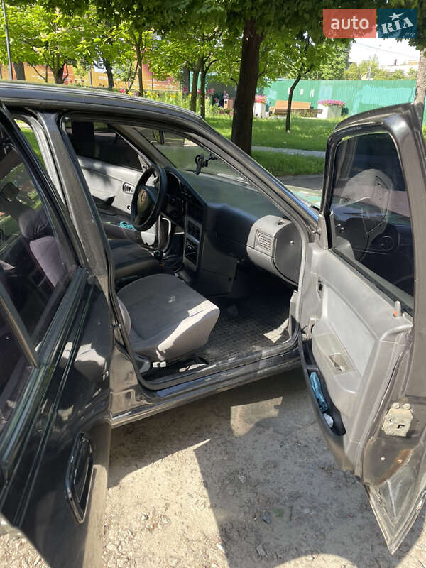 Седан Daewoo Nexia 2010 в Киеве