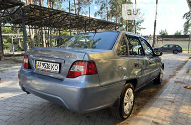 Седан Daewoo Nexia 2011 в Киеве