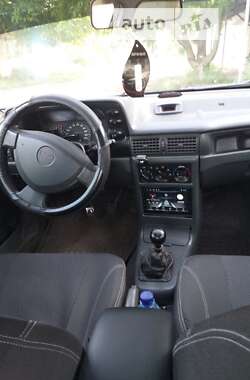 Седан Daewoo Nexia 2007 в Вільногірську