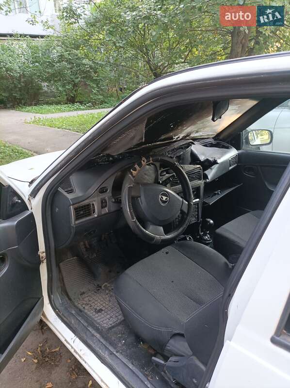 Седан Daewoo Nexia 2010 в Харькове