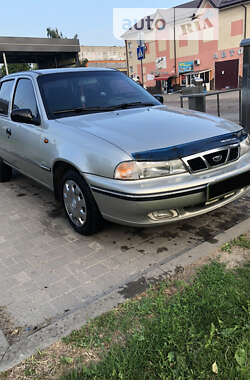 Седан Daewoo Nexia 2008 в Дубні